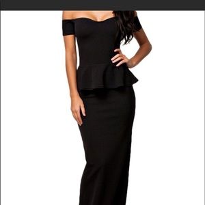 Black long mermaid dress peplum